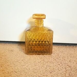 Amber Glass Decanter 3.5"x3.5", 16 oz
